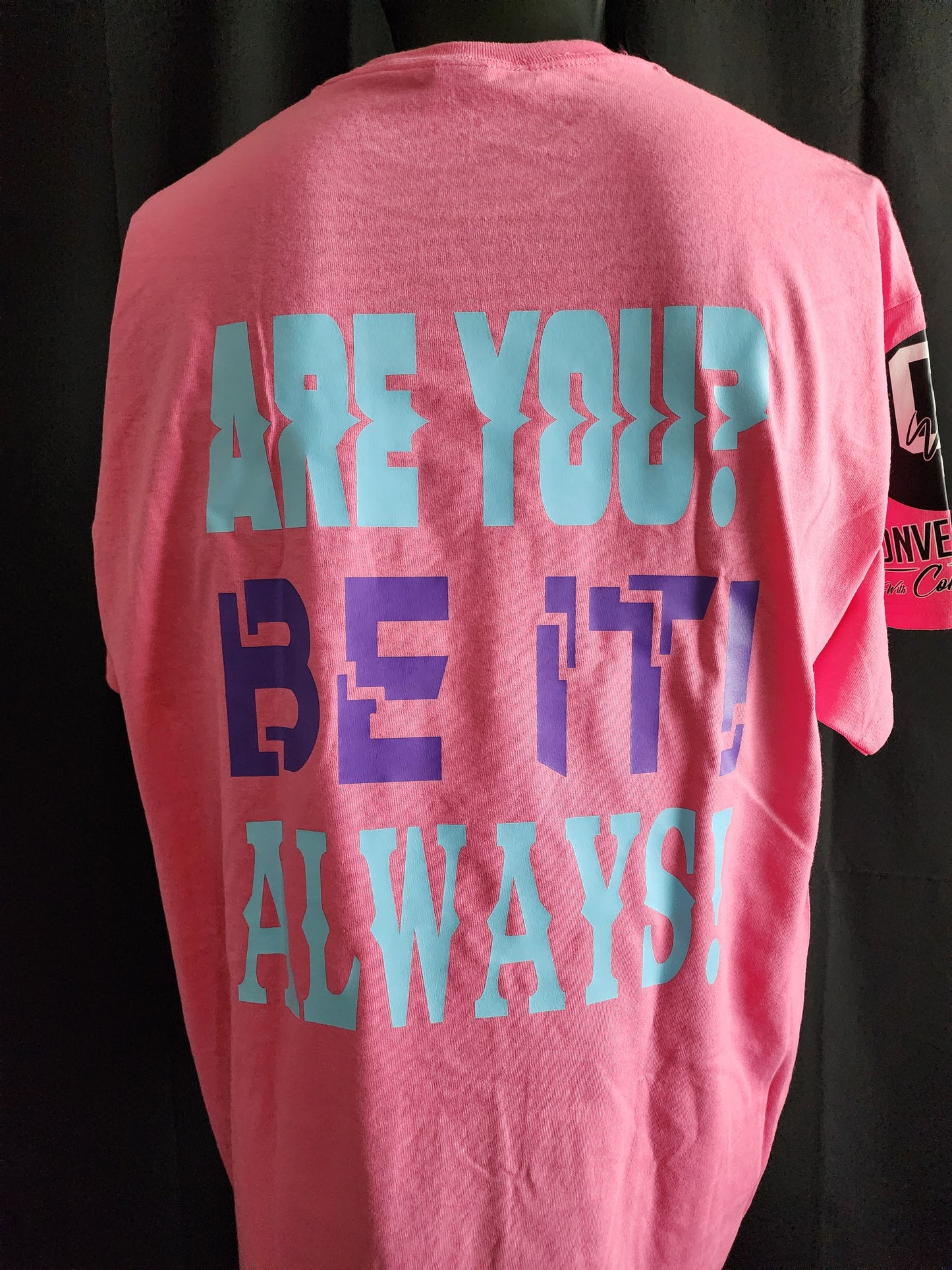 Trendsetter Tee