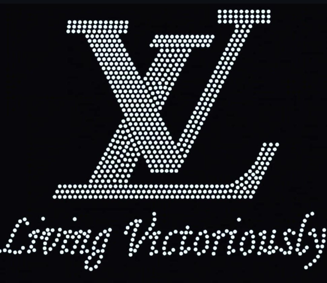 Living Victoriously Bling Tee